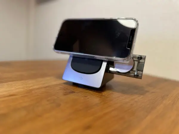 レビュー】PITAKA ワイヤレス充電器 4-in-1 MagEZ Slider +