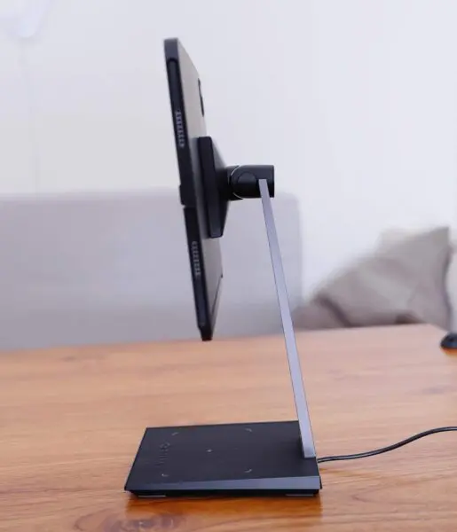 レビュー】PITAKA MagEZ Charging Stand｜もはや死角が見当たらない