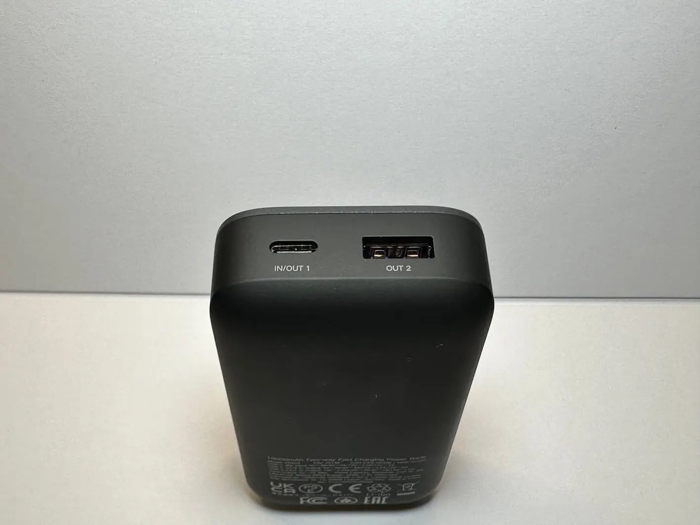 レビュー】UGREEN Nexode 10000mAh 2way 急速充電モバイルバッテリーと
